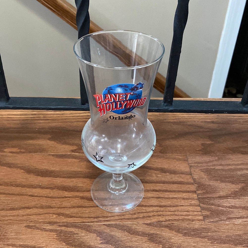🧡 Planet Hollywood Orlando glass